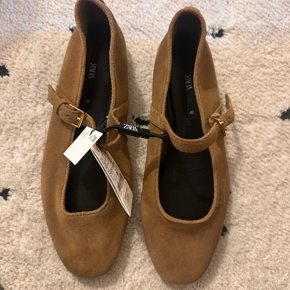 NWT Zara Tan Suede Mary Jane Flats with Buckle